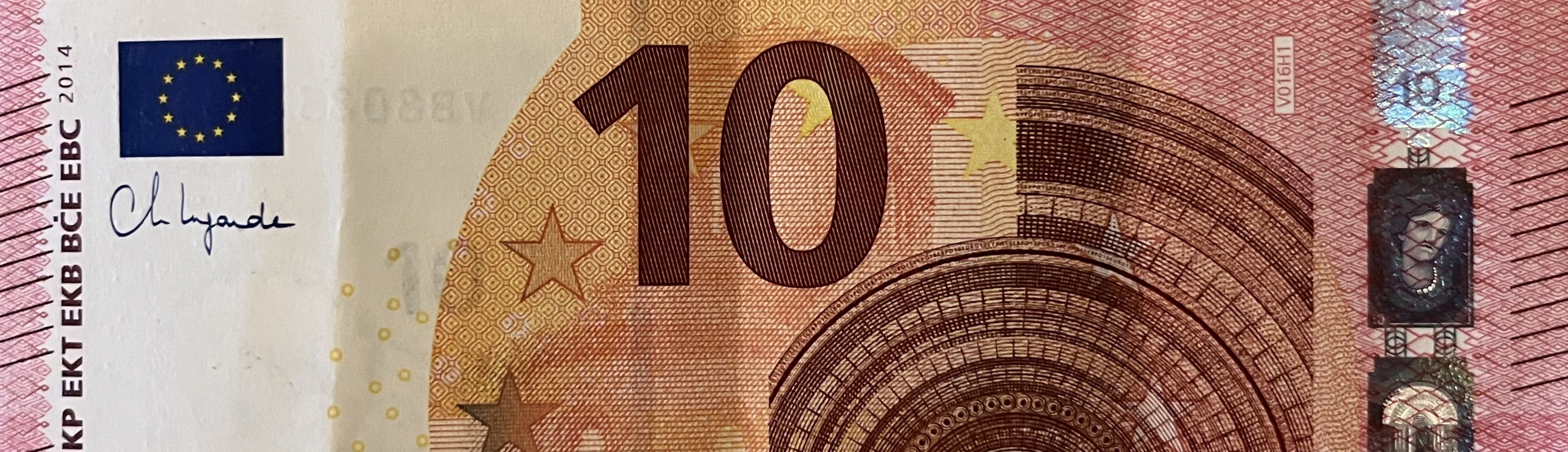10 V V 016 LAGARDE